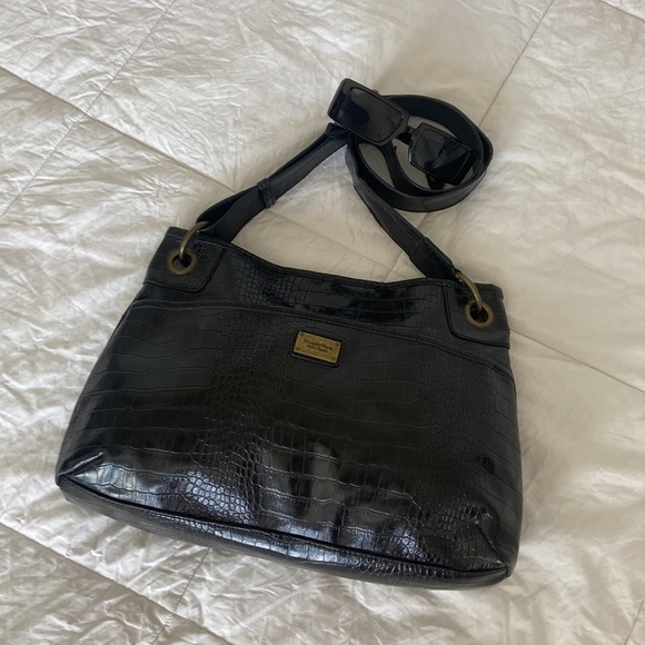 SIMPLY VERA VERA WANG - BLACK CROC EMBOSSED CROSSBODY BAG - Picture 11 of 17